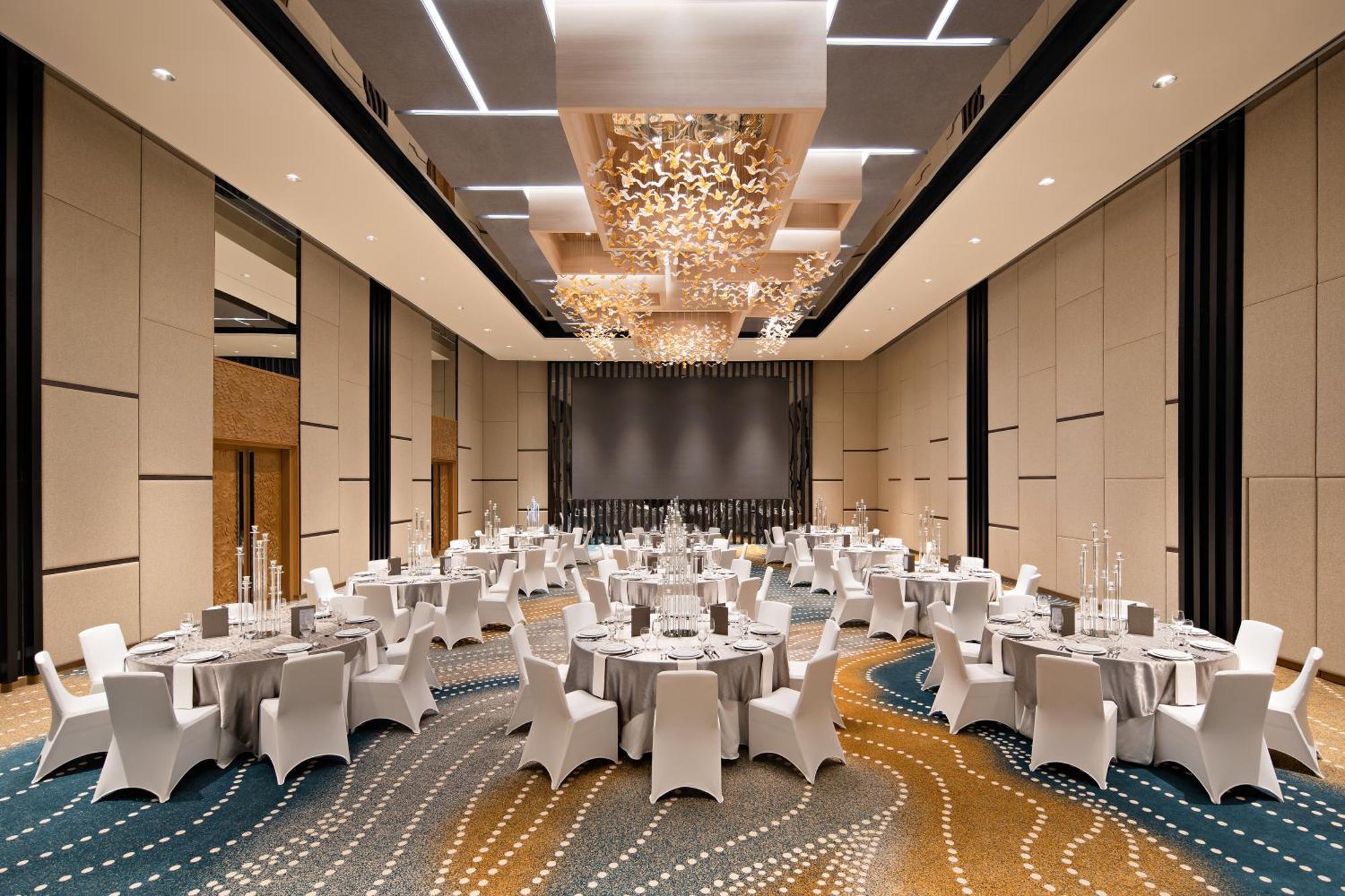 Moevenpick Hotel Jakarta City Centre Dış mekan fotoğraf