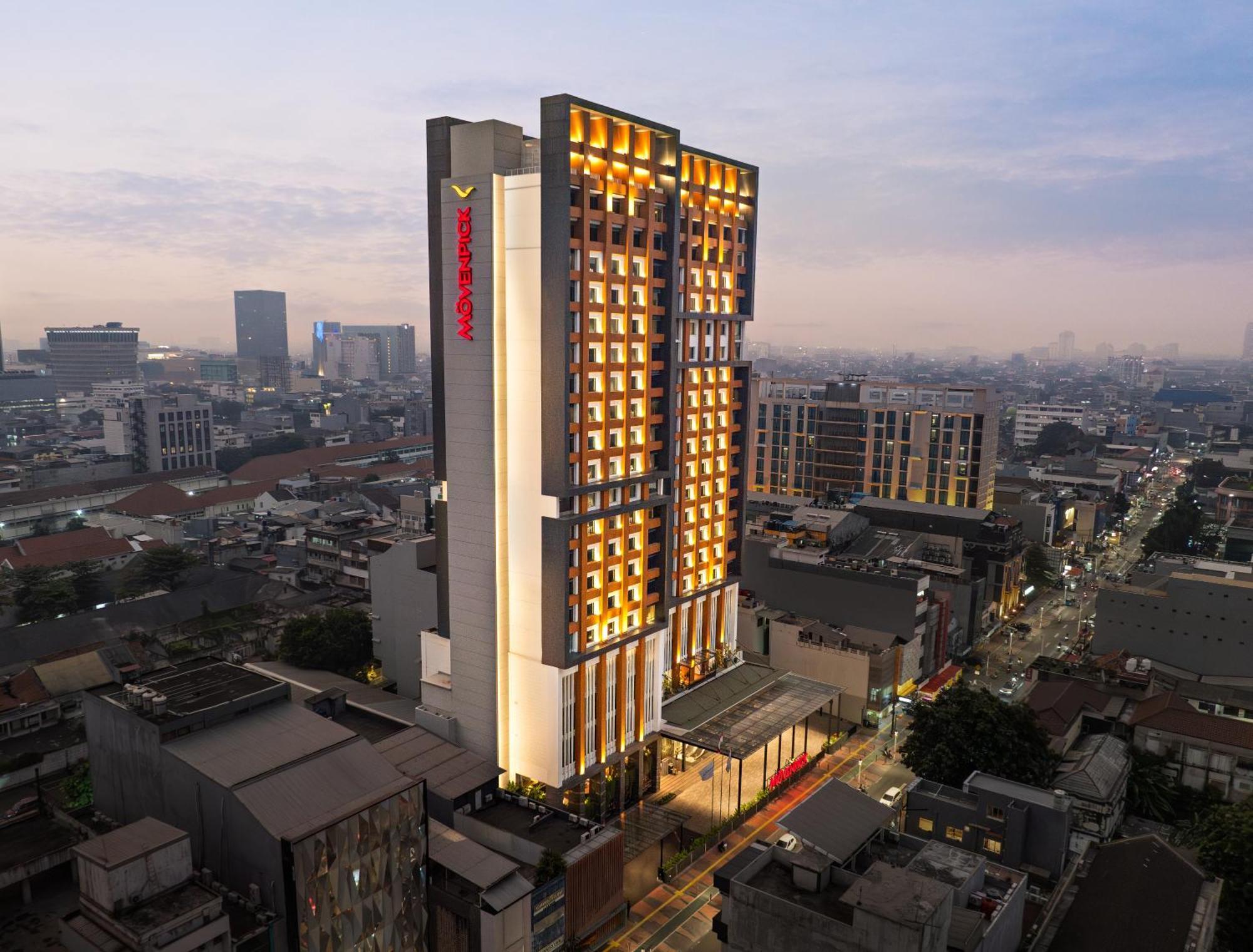 Moevenpick Hotel Jakarta City Centre Dış mekan fotoğraf