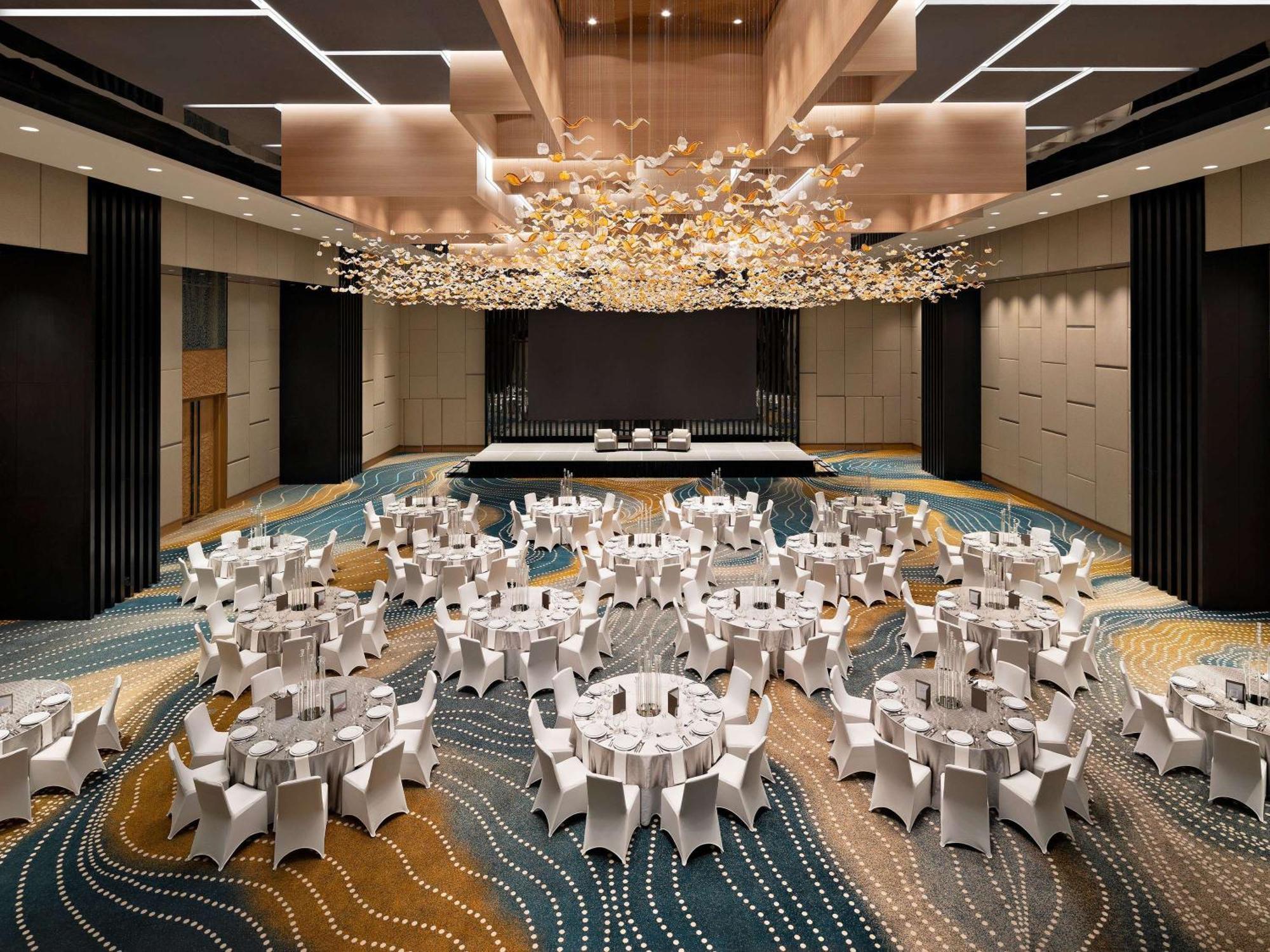 Moevenpick Hotel Jakarta City Centre Dış mekan fotoğraf