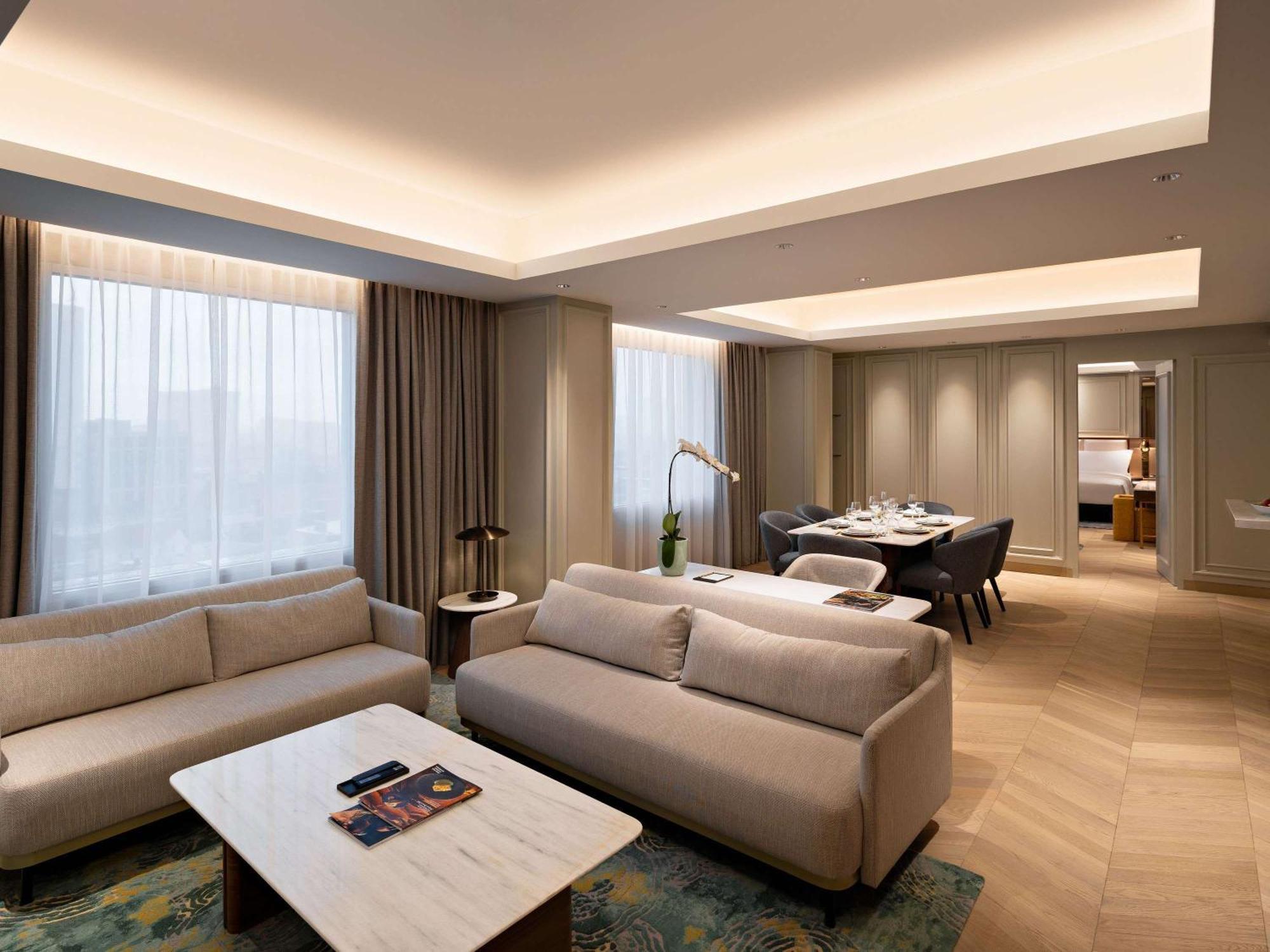 Moevenpick Hotel Jakarta City Centre Dış mekan fotoğraf