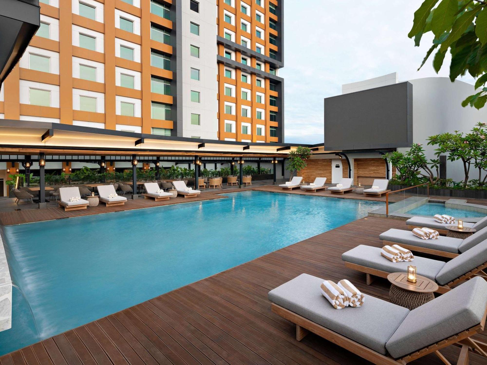 Moevenpick Hotel Jakarta City Centre Dış mekan fotoğraf