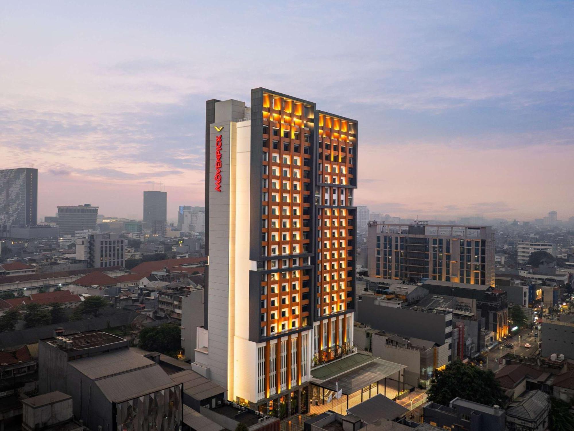 Moevenpick Hotel Jakarta City Centre Dış mekan fotoğraf